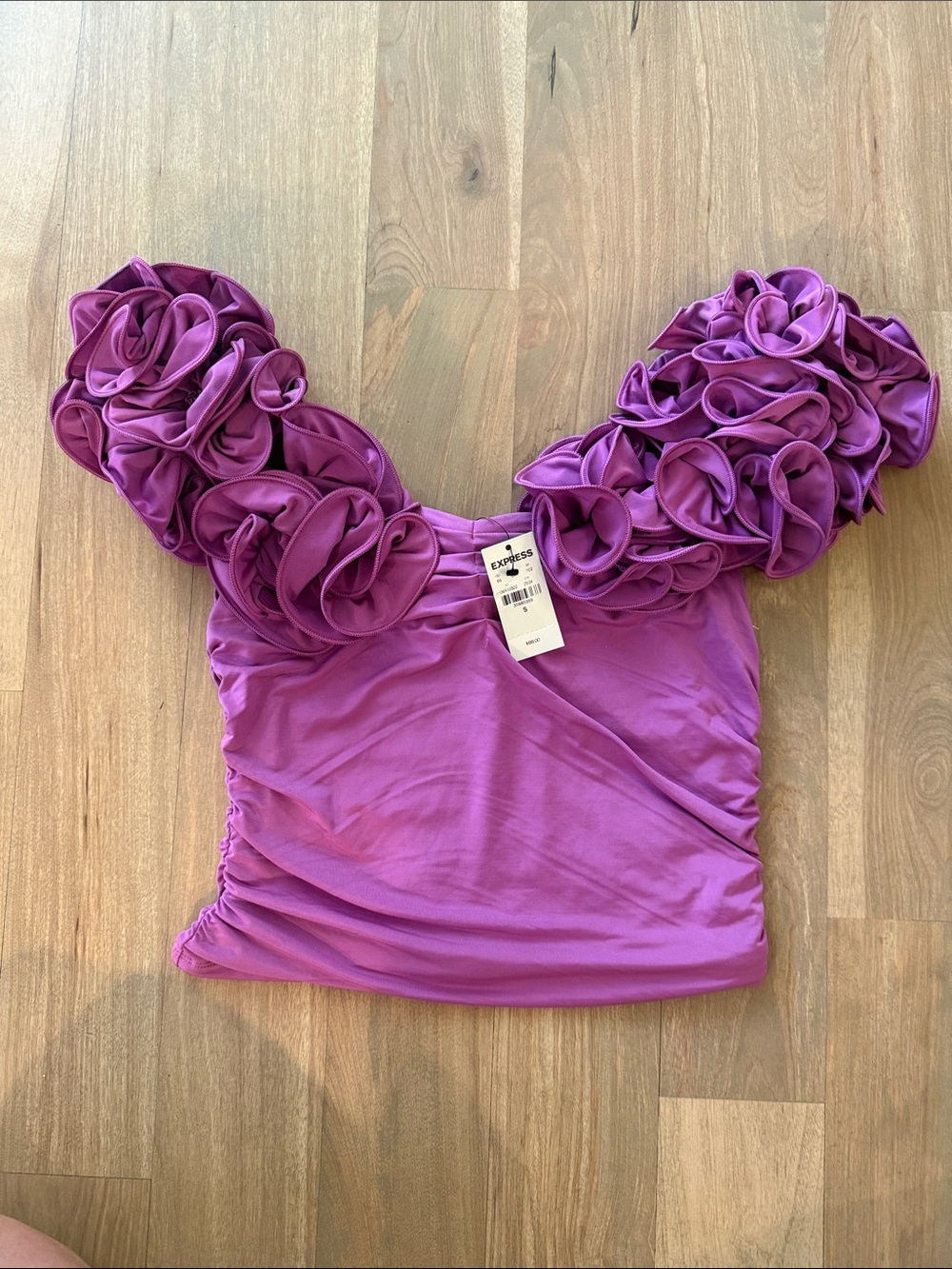 Express Magenta Floral-Ruffle Crop Top